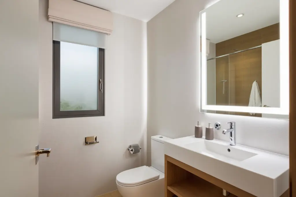 Washroom 1